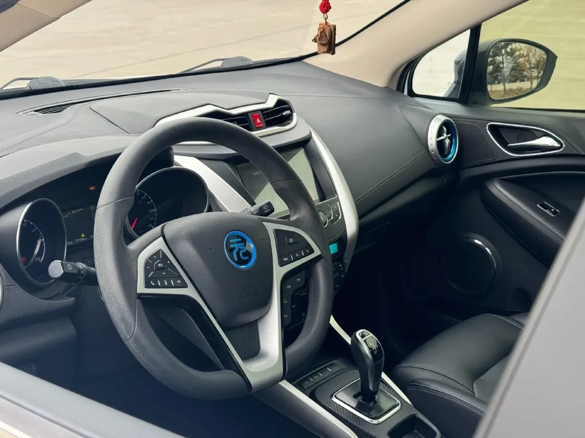 2019 BYD Yuan BEV 42KWH,autocango,china used car exporter,china ev exporter,chinese used car exporter,chinese used ev exporter