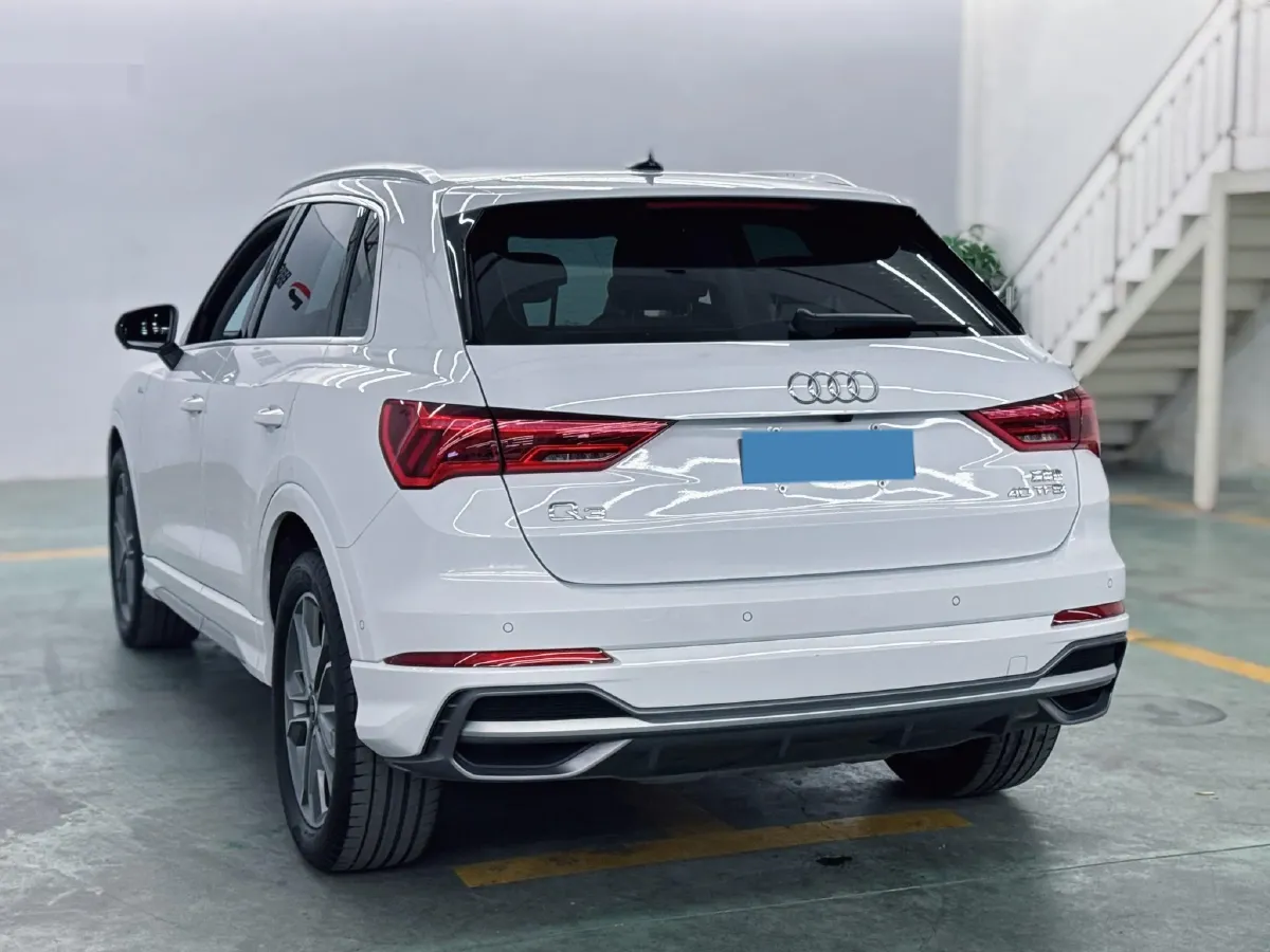 2021 Audi Q3 2.0T 186HP L4 7DCT,autocango,china used car exporter,china ev exporter,chinese used car exporter,chinese used ev exporter