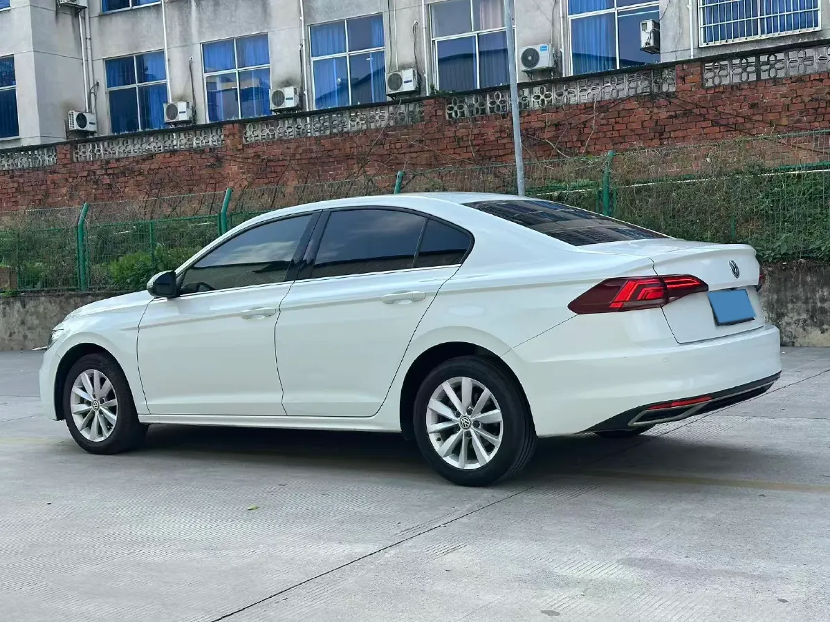 2020 Volkswagen Bora 1.5L 113HP L4 6AT,autocango,china used car exporter,china ev exporter,chinese used car exporter,chinese used ev exporter