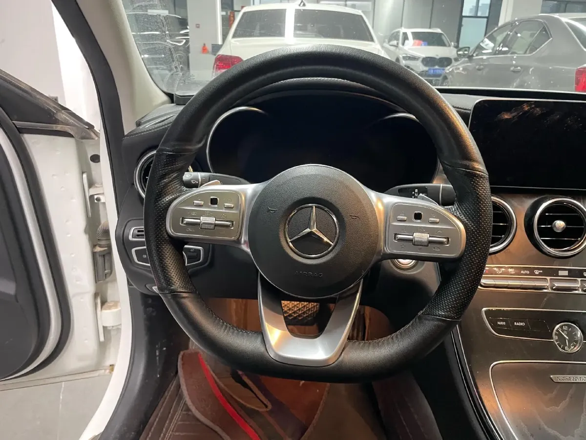 2021 Mercedes-Benz C Class 1.5T 184HP L4 9AT,autocango,china used car exporter,china ev exporter,chinese used car exporter,chinese used ev exporter