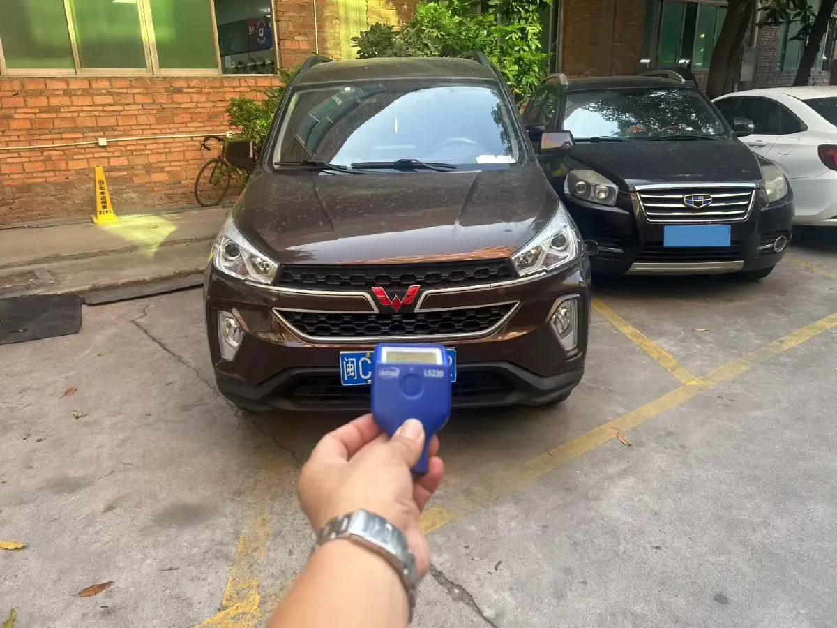 2021 WuLing RongGuang New Truck 1.5L 99HP L4 5MT,autocango,china used car exporter,china ev exporter,chinese used car exporter,chinese used ev exporter