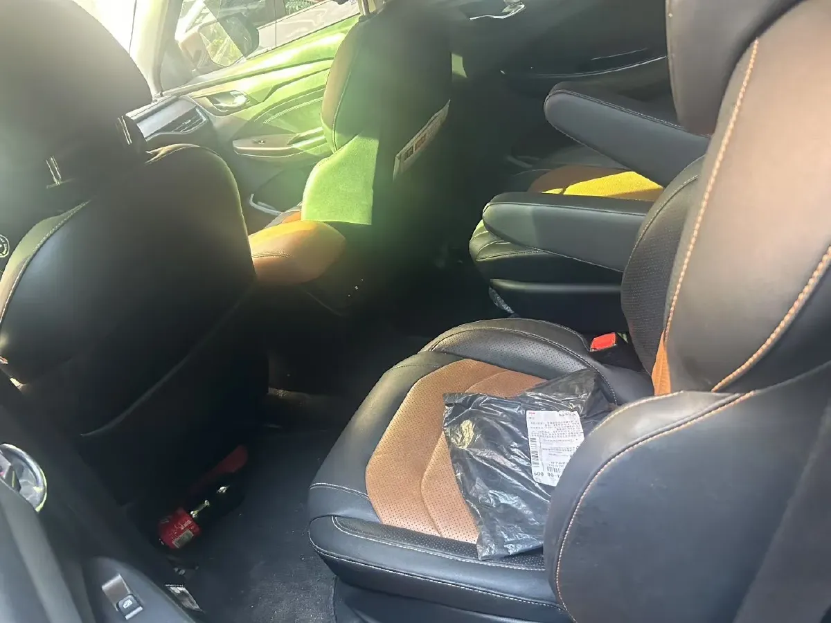 2021 WuLing RongGuang New Truck 1.5L 99HP L4 5MT,autocango,china used car exporter,china ev exporter,chinese used car exporter,chinese used ev exporter