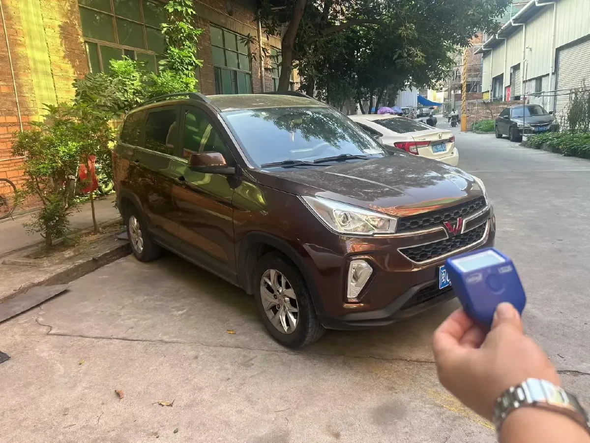 2021 WuLing RongGuang New Truck 1.5L 99HP L4 5MT,autocango,china used car exporter,china ev exporter,chinese used car exporter,chinese used ev exporter