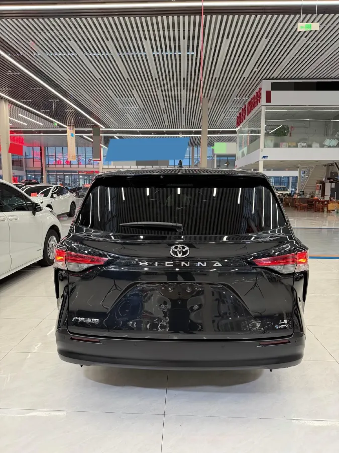 2024 Toyota Sienna 2.5L 189HP L4 E-CVT Hybrid,autocango,china used car exporter,china ev exporter,chinese used car exporter,chinese used ev exporter