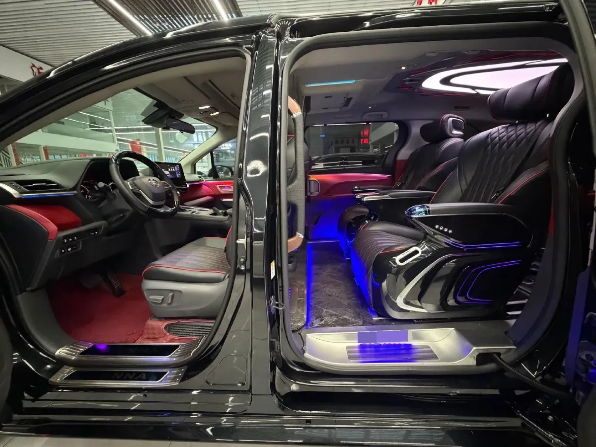 2024 Toyota Sienna 2.5L 189HP L4 E-CVT Hybrid,autocango,china used car exporter,china ev exporter,chinese used car exporter,chinese used ev exporter