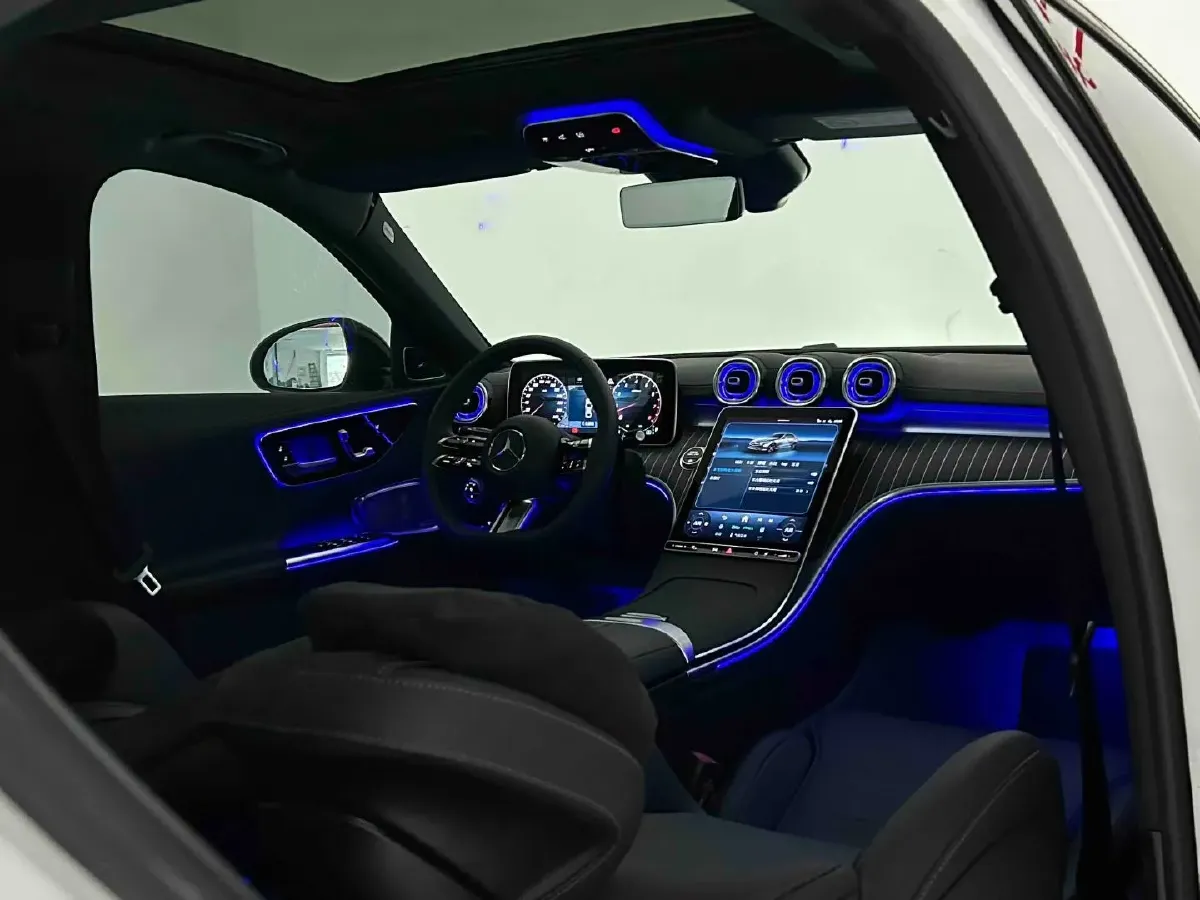 2025 Mercedes-Benz C Class 1.5T 204HP L4 9AT,autocango,china used car exporter,china ev exporter,chinese used car exporter,chinese used ev exporter