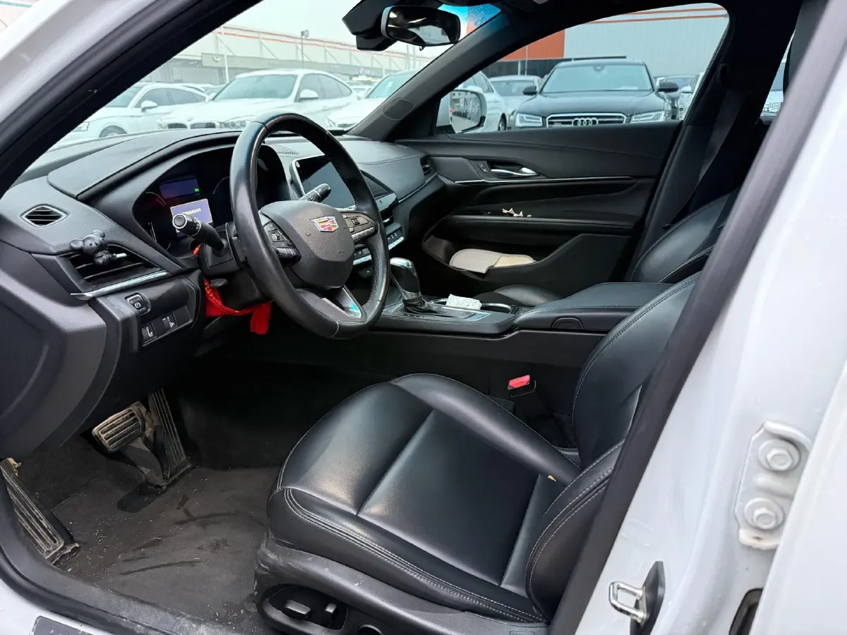 2020 Cadillac CT4 2.0T 237HP L4 8AT,autocango,china used car exporter,china ev exporter,chinese used car exporter,chinese used ev exporter