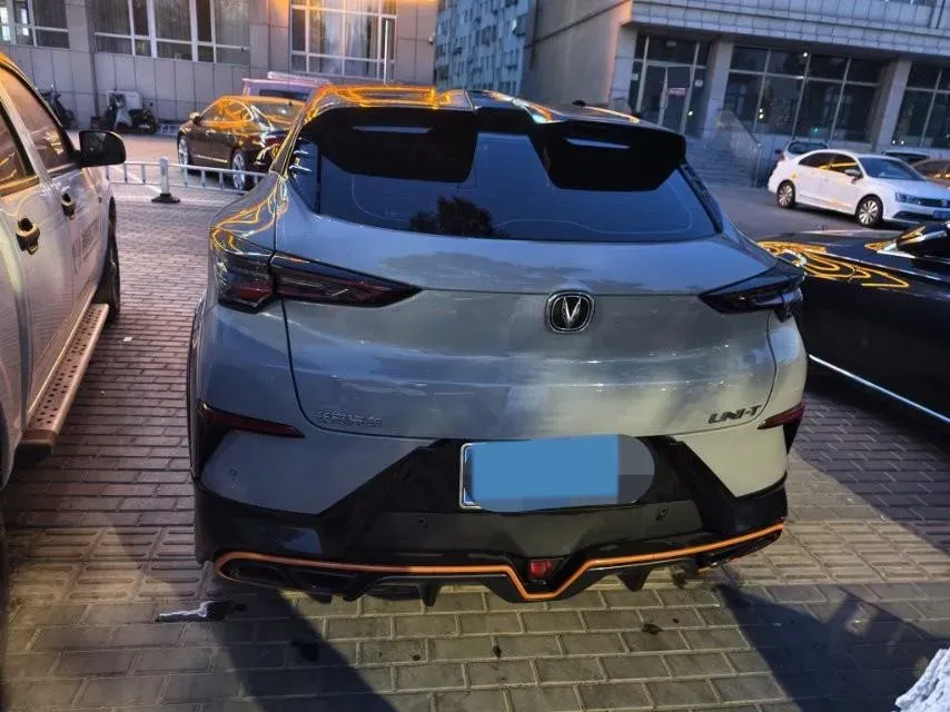 2022 ChangAn UNI-T 1.5T 188HP L4 7DCT,autocango,china used car exporter,china ev exporter,chinese used car exporter,chinese used ev exporter