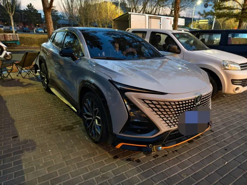 2022 ChangAn UNI-T 1.5T 188HP L4 7DCT,autocango,china used car exporter,china ev exporter,chinese used car exporter,chinese used ev exporter