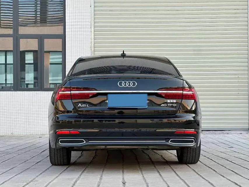 2021 Audi A6L 2.0T 190HP L4 7DCT,autocango,china used car exporter,china ev exporter,chinese used car exporter,chinese used ev exporter