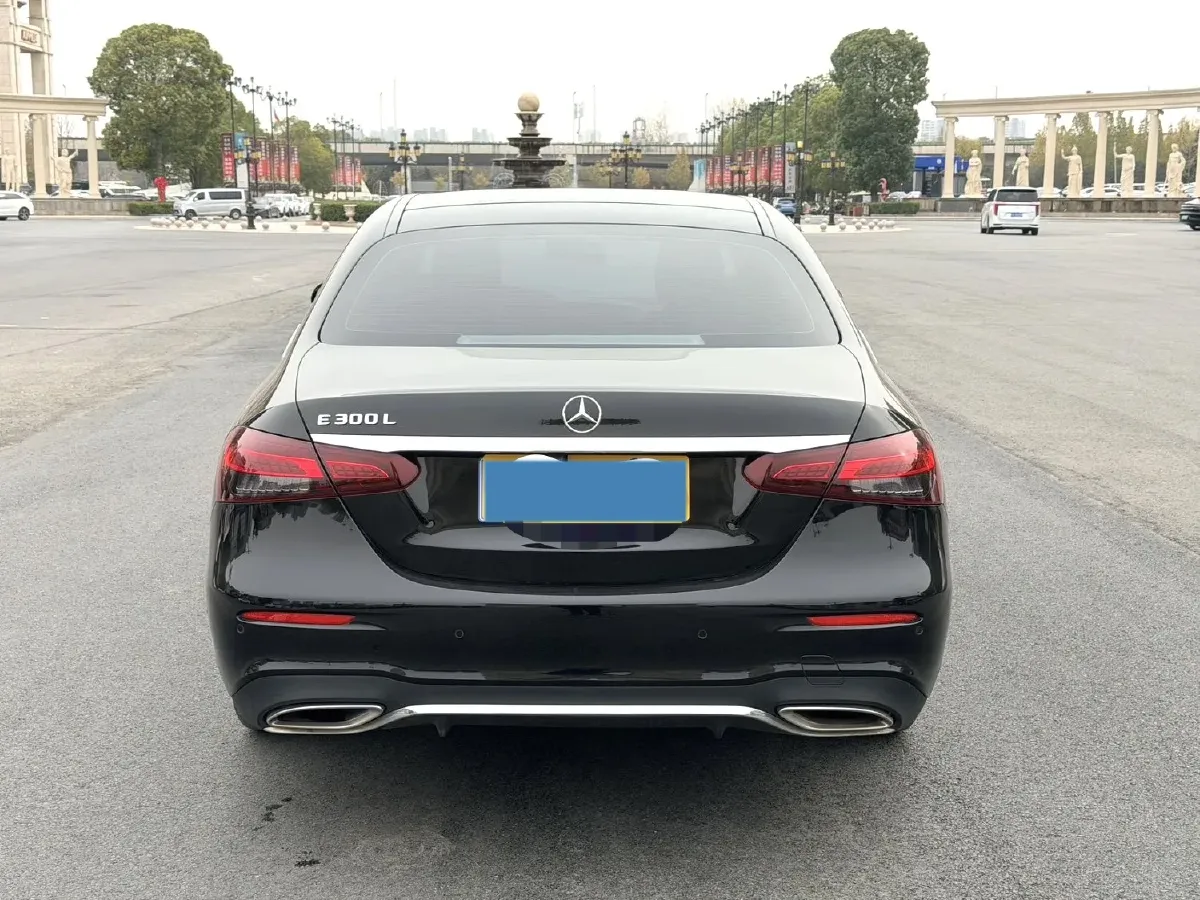 2021 Mercedes-Benz E Class 2.0T 258HP L4 9AT,autocango,china used car exporter,china ev exporter,chinese used car exporter,chinese used ev exporter