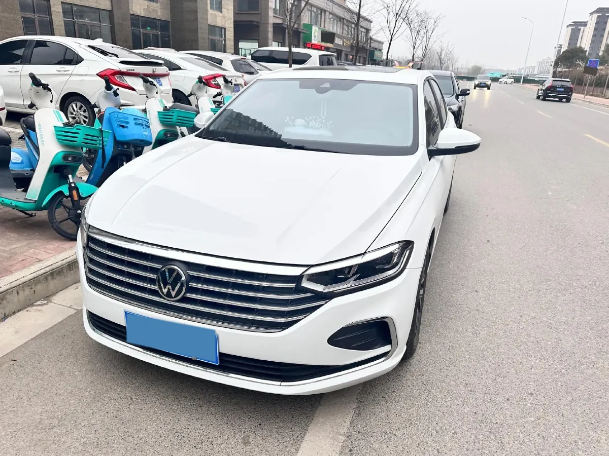 2023 Volkswagen Lavida 1.5T 160HP L4 7DCT,autocango,china used car exporter,china ev exporter,chinese used car exporter,chinese used ev exporter