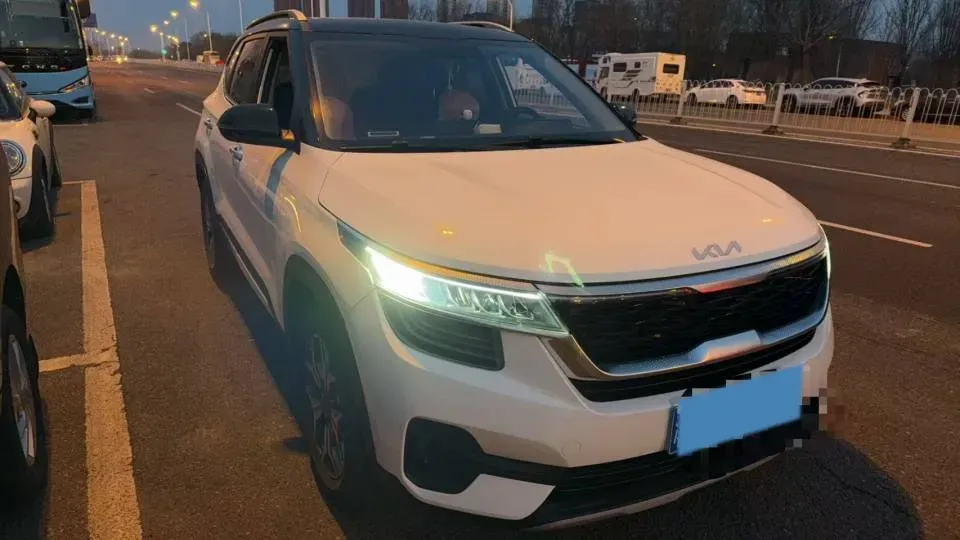 2021 Kia KX3 1.5L 115HP L4 CVT,autocango,china used car exporter,china ev exporter,chinese used car exporter,chinese used ev exporter