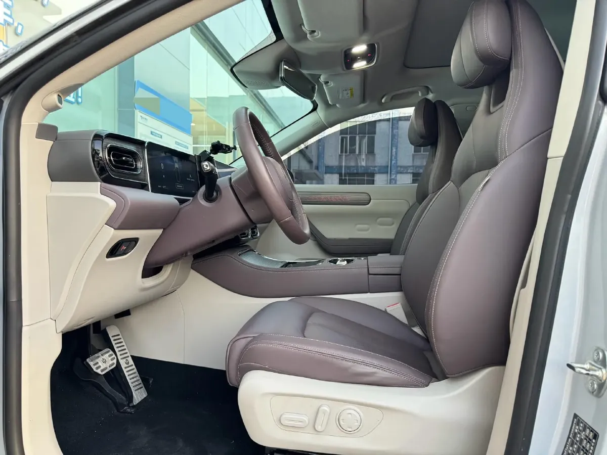 2023 Leapmotor C11 BEV 69.2KWH,autocango,china used car exporter,china ev exporter,chinese used car exporter,chinese used ev exporter