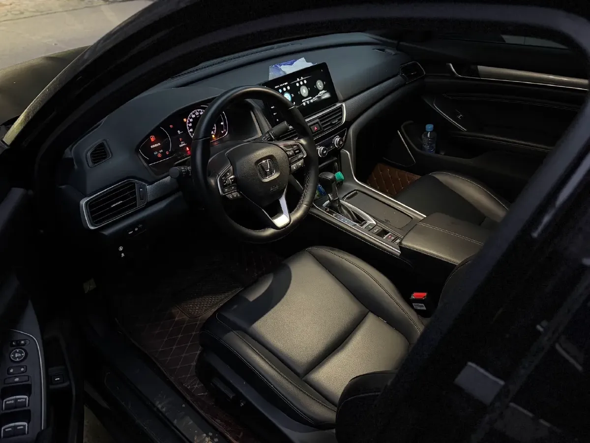 2022 Honda Inspire 1.5T 194HP L4 CVT,autocango,china used car exporter,china ev exporter,chinese used car exporter,chinese used ev exporter