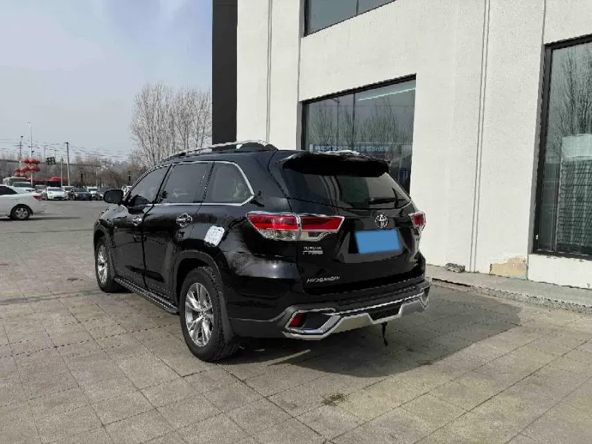 2018 Toyota Highlander 2.0T 220HP L4 6AT,autocango,china used car exporter,china ev exporter,chinese used car exporter,chinese used ev exporter