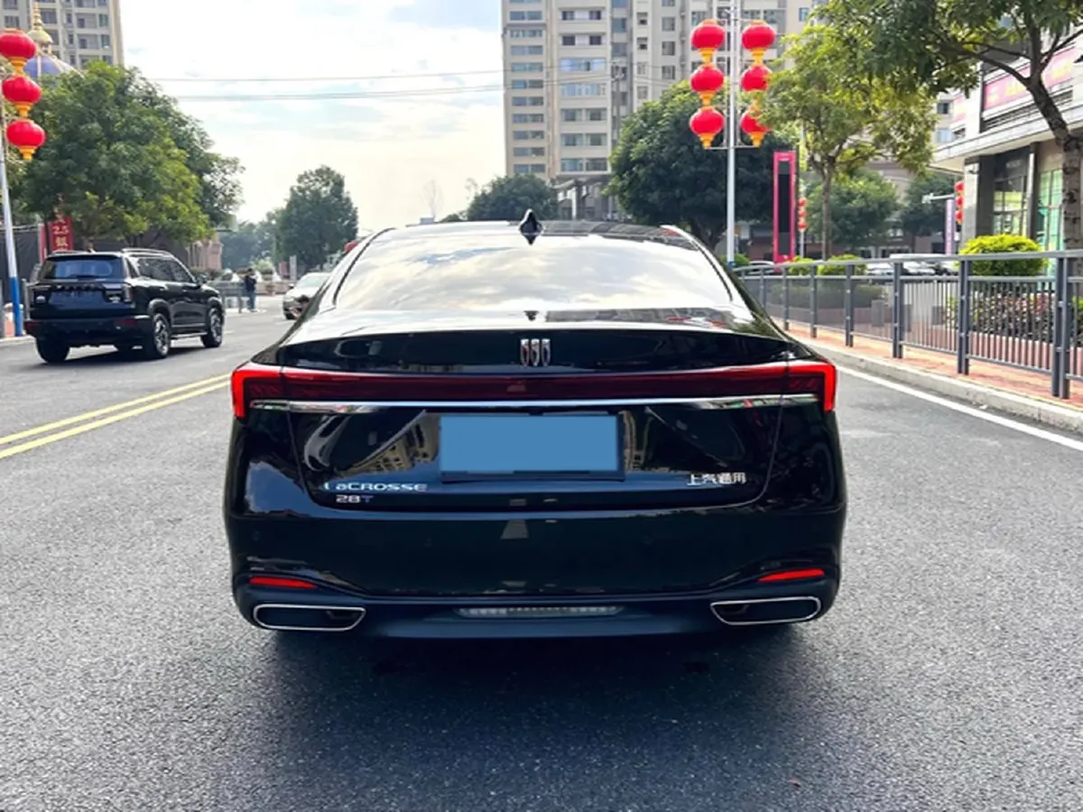 2023 Buick Larcosse 2.0T 237HP L4 9AT,autocango,china used car exporter,china ev exporter,chinese used car exporter,chinese used ev exporter