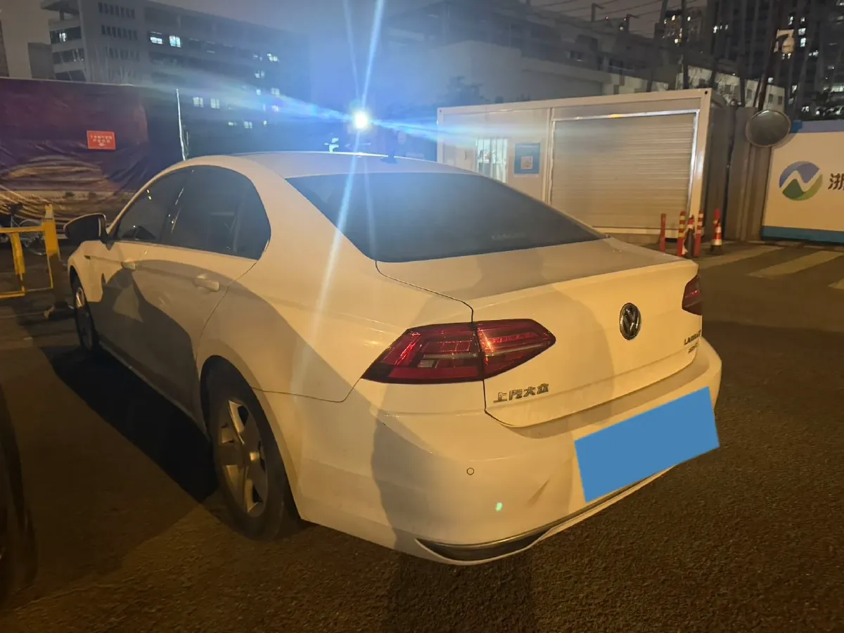 2019 Volkswagen T-Cross 1.4T 150HP L4 7DCT,autocango,china used car exporter,china ev exporter,chinese used car exporter,chinese used ev exporter