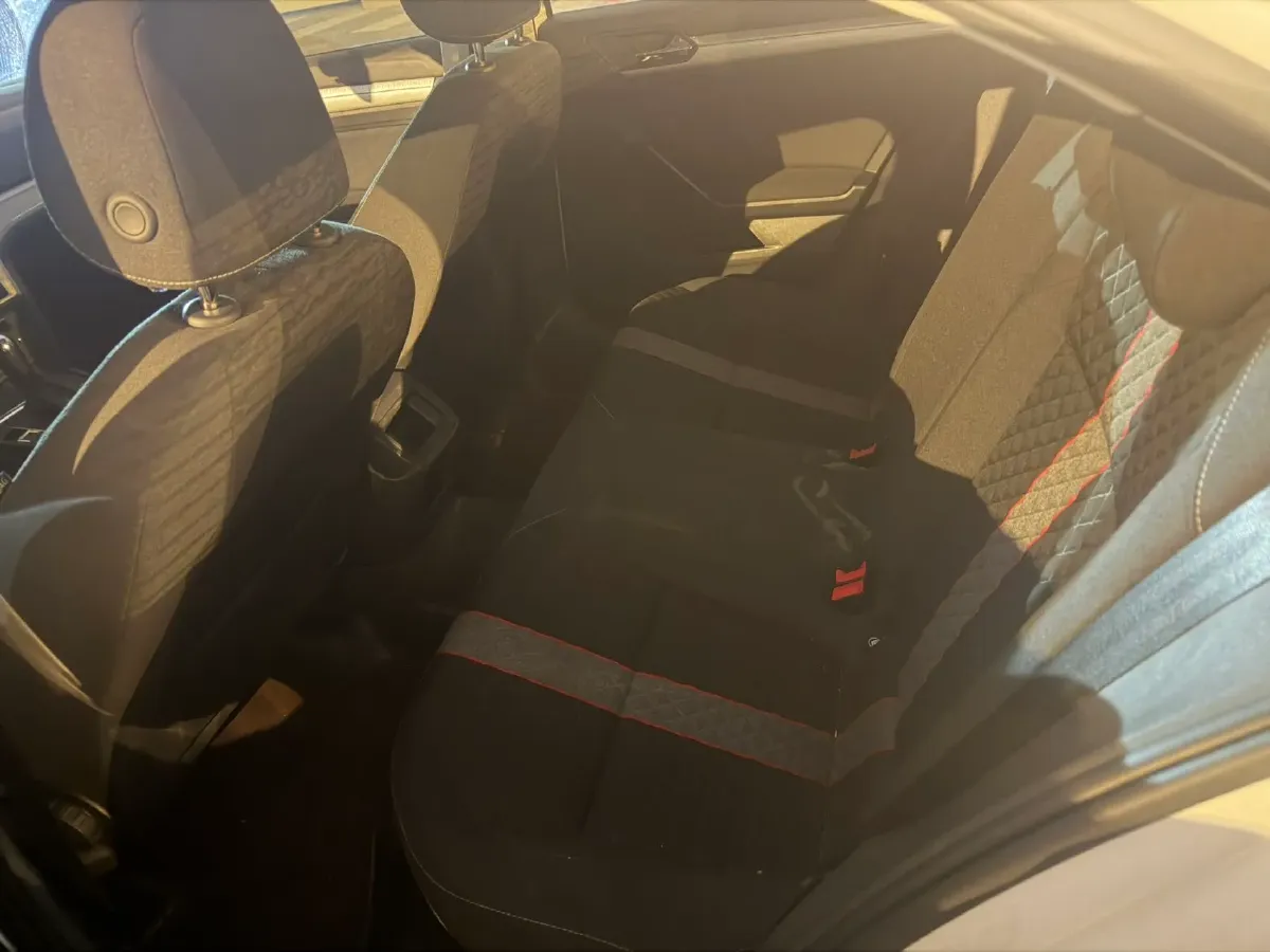 2019 Volkswagen T-Cross 1.4T 150HP L4 7DCT,autocango,china used car exporter,china ev exporter,chinese used car exporter,chinese used ev exporter