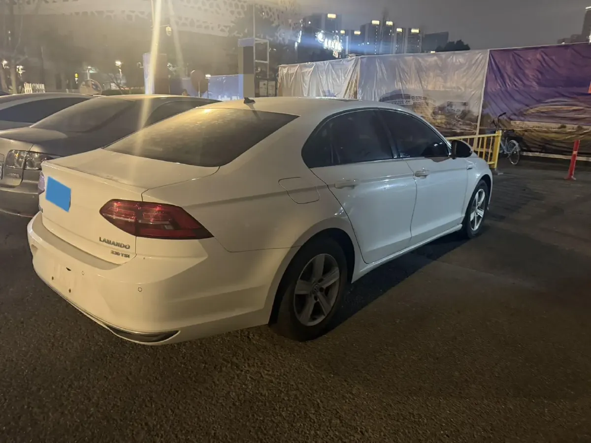 2019 Volkswagen T-Cross 1.4T 150HP L4 7DCT,autocango,china used car exporter,china ev exporter,chinese used car exporter,chinese used ev exporter