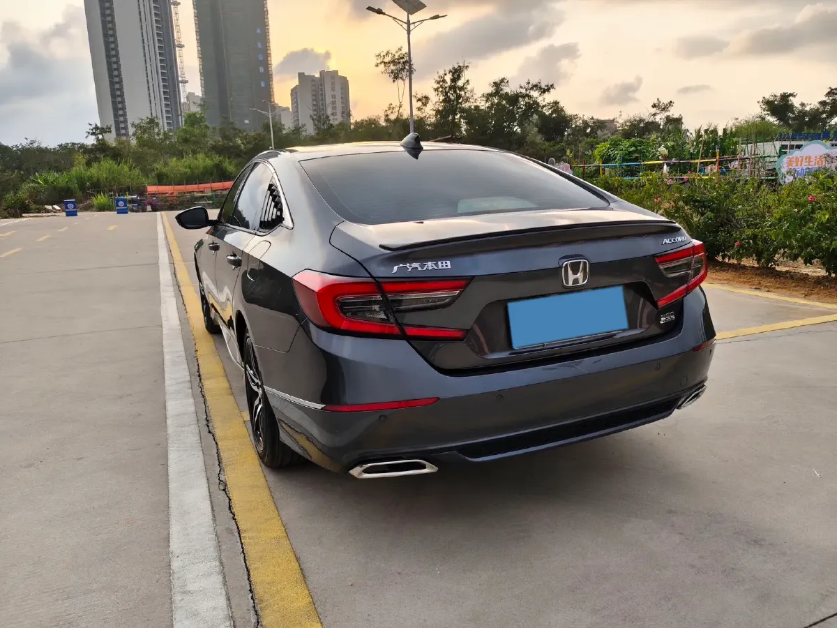 2022 Honda Accord 1.5T 194HP L4 CVT,autocango,china used car exporter,china ev exporter,chinese used car exporter,chinese used ev exporter
