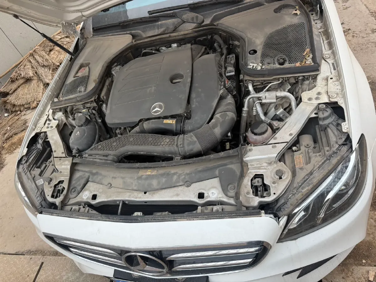 2020 Mercedes-Benz E Class 1.5T 184HP L4 9AT,autocango,china used car exporter,china ev exporter,chinese used car exporter,chinese used ev exporter