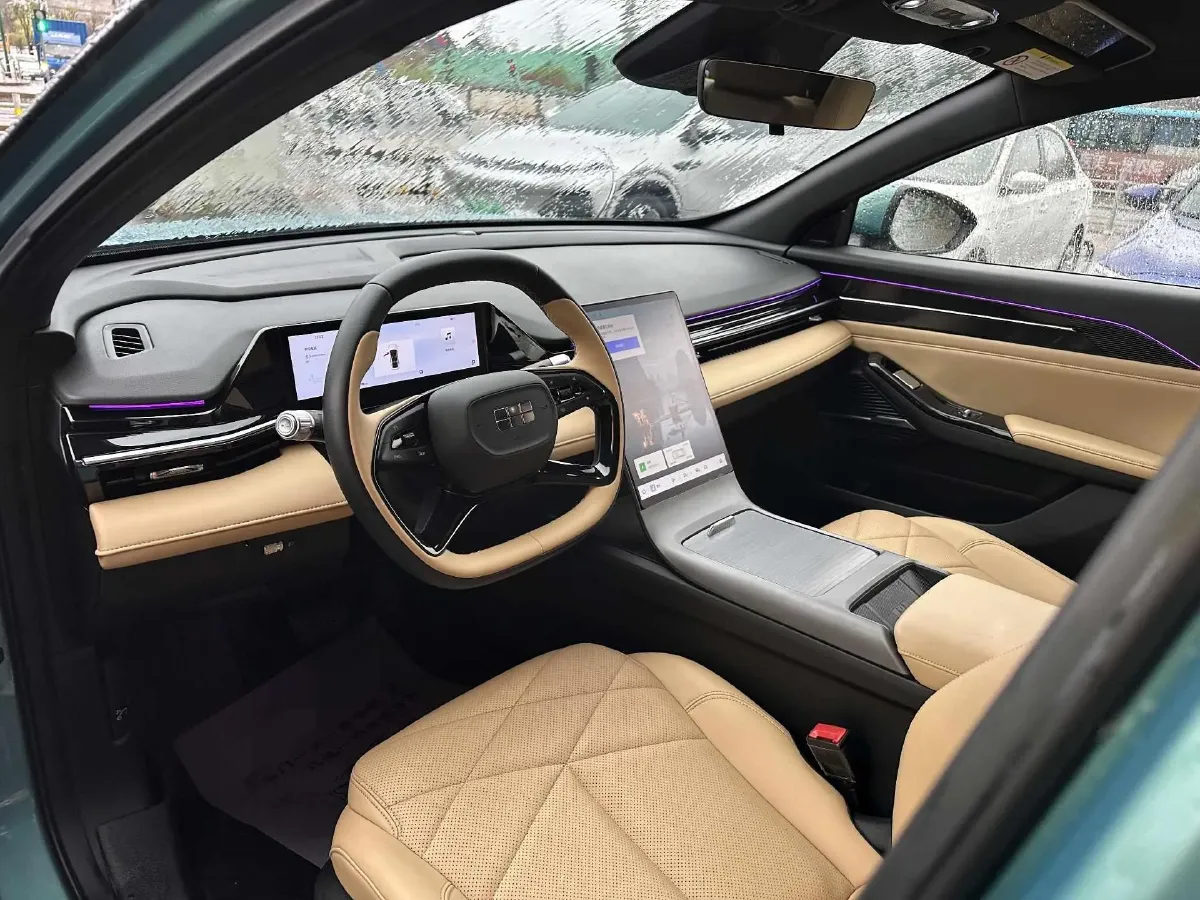 2023 Geely Galaxy L6 1.5T 163HP L4 3DHT PHEV,autocango,china used car exporter,china ev exporter,chinese used car exporter,chinese used ev exporter