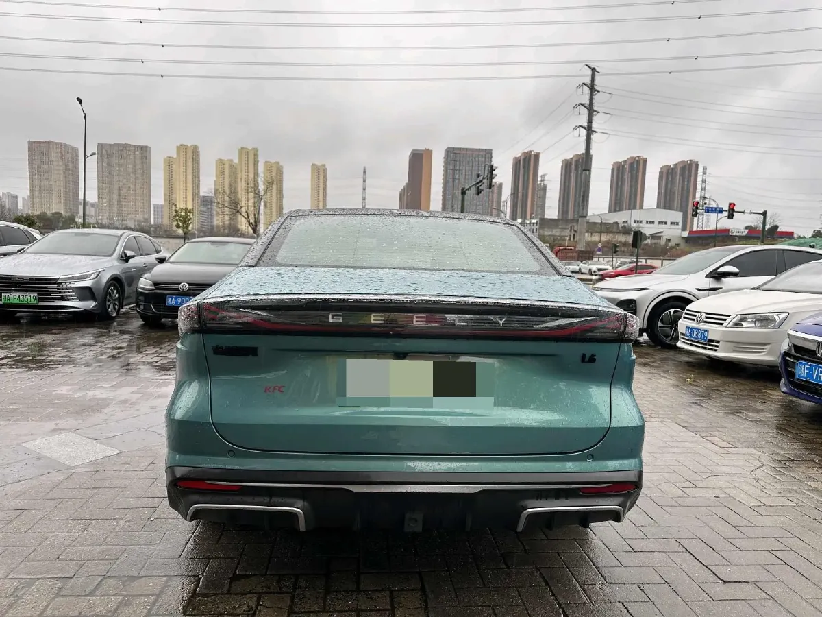 2023 Geely Galaxy L6 1.5T 163HP L4 3DHT PHEV,autocango,china used car exporter,china ev exporter,chinese used car exporter,chinese used ev exporter
