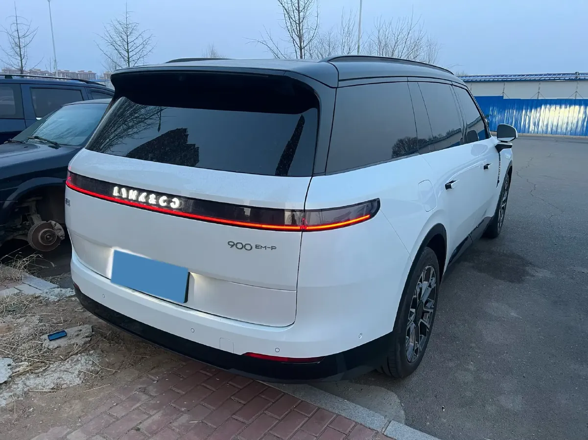 2025 LYNK&CO 900 2.0T 254HP L4 3DHT PHEV,autocango,china used car exporter,china ev exporter,chinese used car exporter,chinese used ev exporter