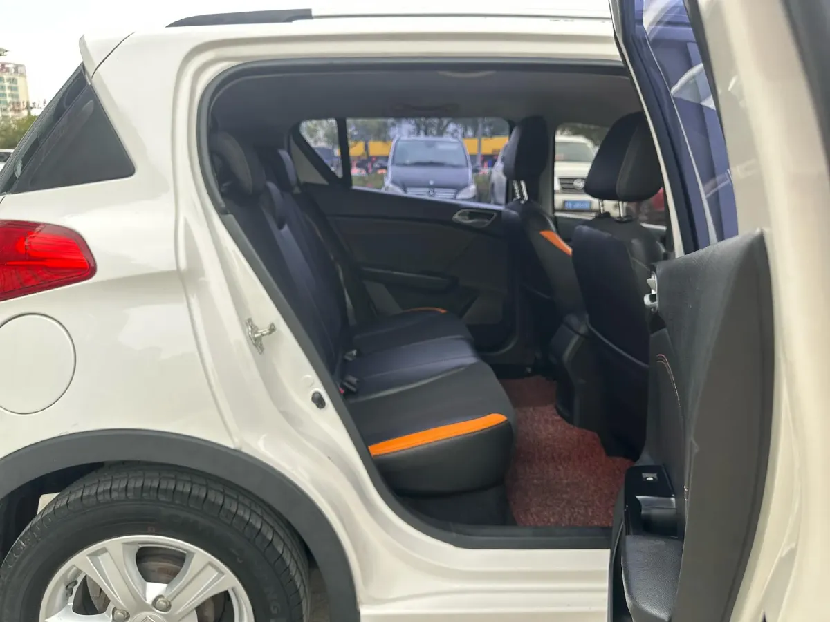 2017 Karry K50 1.5L 109HP L4 5MT,autocango,china used car exporter,china ev exporter,chinese used car exporter,chinese used ev exporter