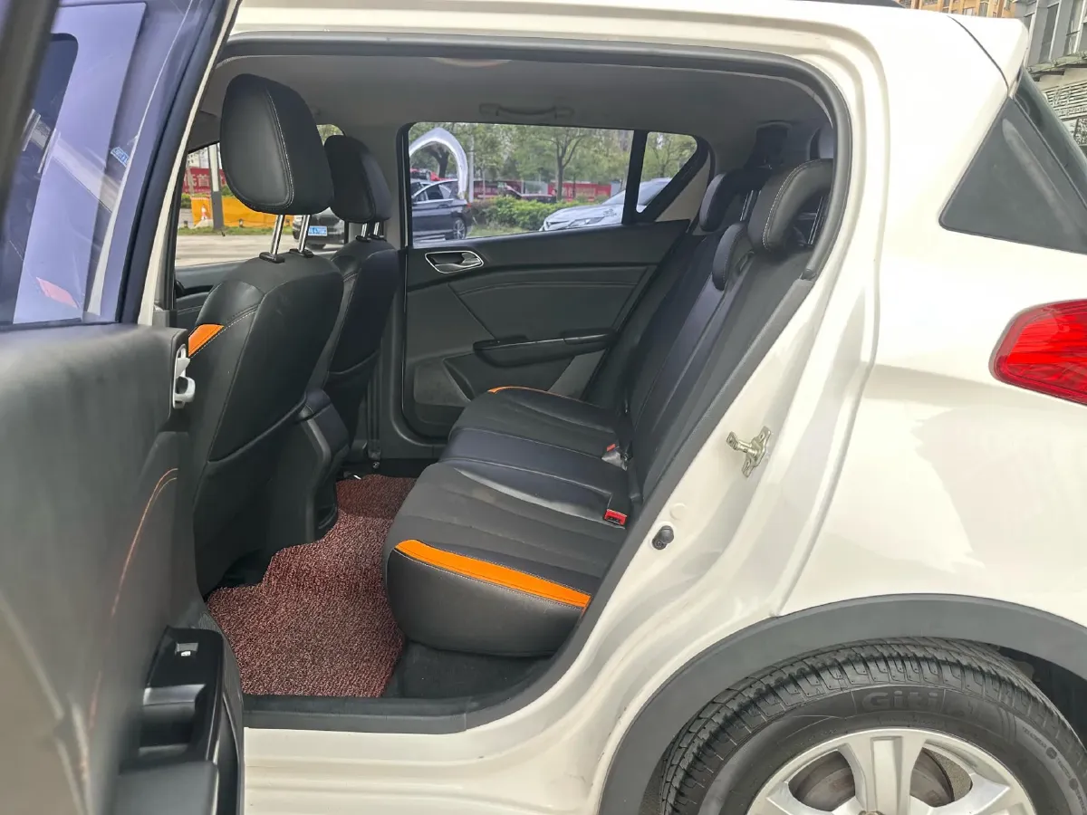 2017 Karry K50 1.5L 109HP L4 5MT,autocango,china used car exporter,china ev exporter,chinese used car exporter,chinese used ev exporter