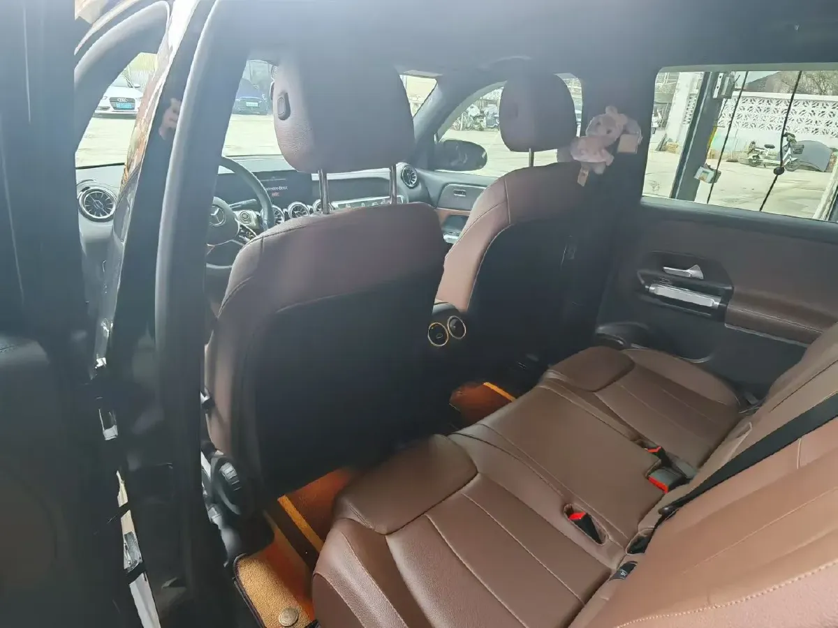 2022 Mercedes-Benz GLB Class 2.0T 190HP L4 8DCT,autocango,china used car exporter,china ev exporter,chinese used car exporter,chinese used ev exporter