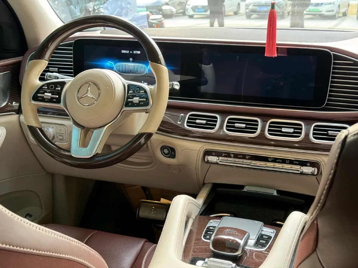 2021 Mansory V Class 2.0T 211HP L4 9AT,autocango,china used car exporter,china ev exporter,chinese used car exporter,chinese used ev exporter