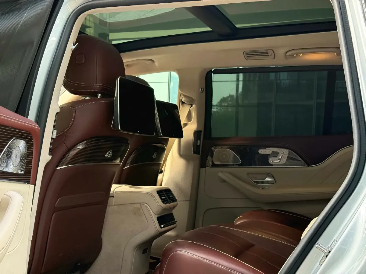 2021 Mansory V Class 2.0T 211HP L4 9AT,autocango,china used car exporter,china ev exporter,chinese used car exporter,chinese used ev exporter