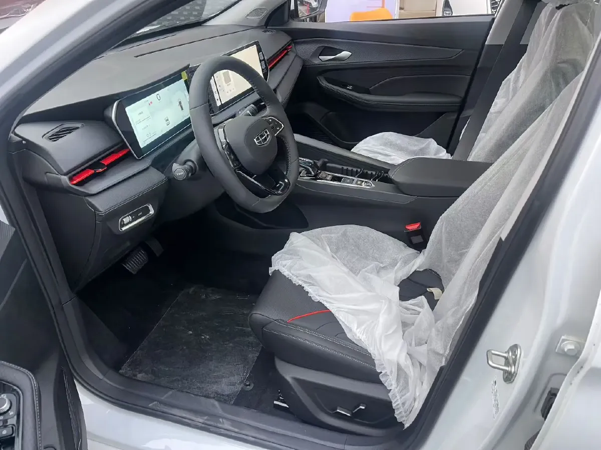 2024 Geely Binray 1.5T 181HP L4 7DCT,autocango,china used car exporter,china ev exporter,chinese used car exporter,chinese used ev exporter