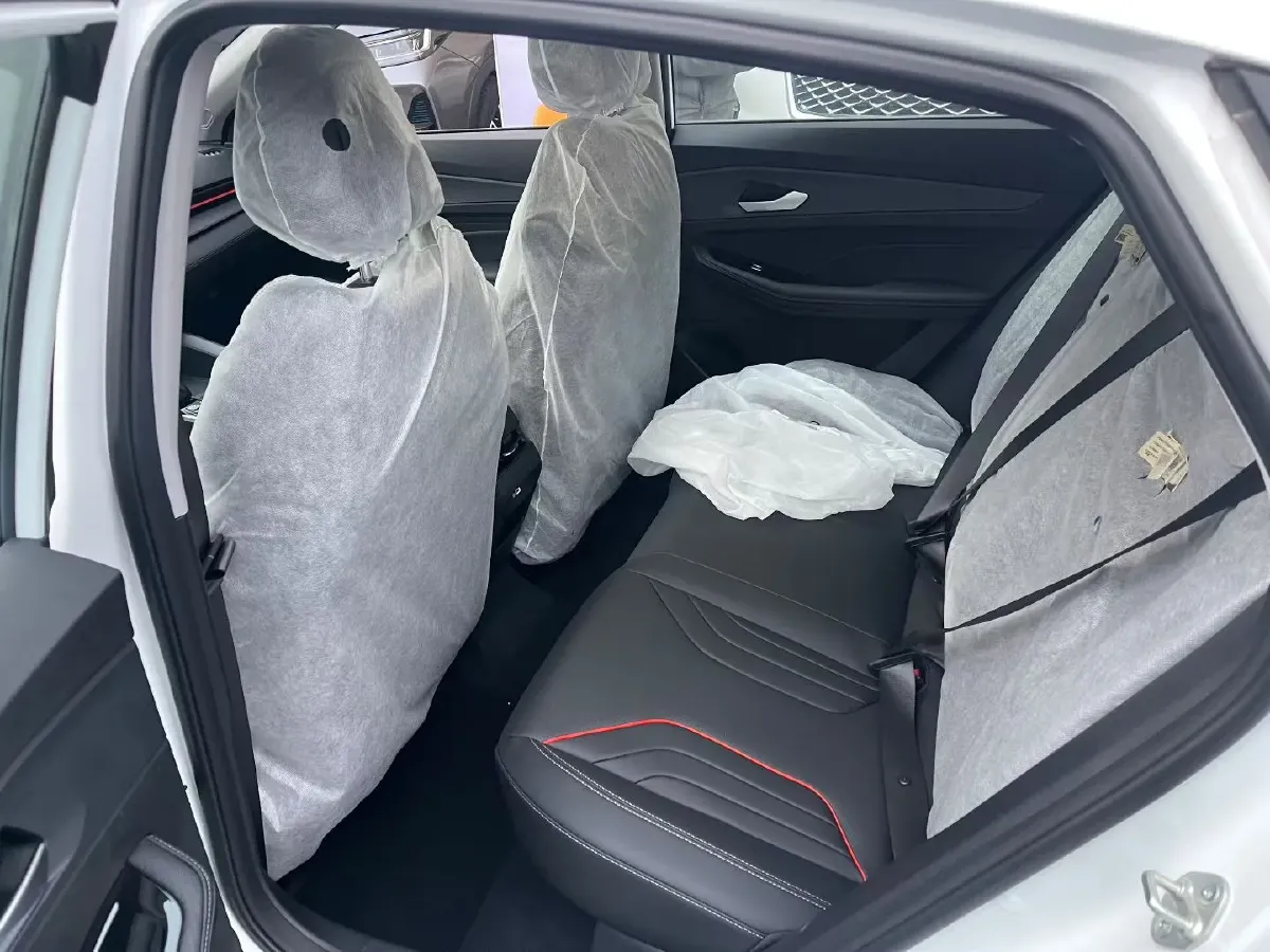 2024 Geely Binray 1.5T 181HP L4 7DCT,autocango,china used car exporter,china ev exporter,chinese used car exporter,chinese used ev exporter