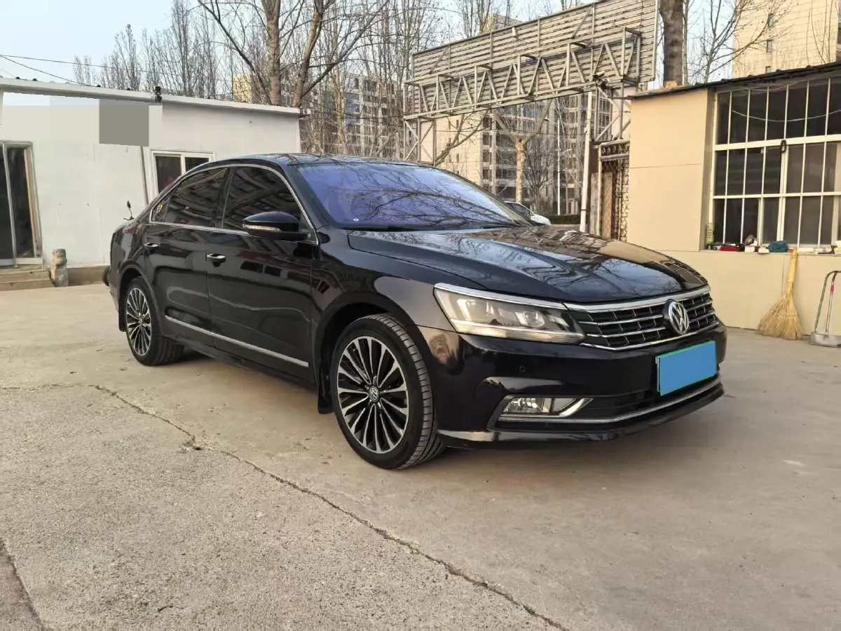2017 Volkswagen Passat 1.8T 180HP L4 7DCT,autocango,china used car exporter,china ev exporter,chinese used car exporter,chinese used ev exporter