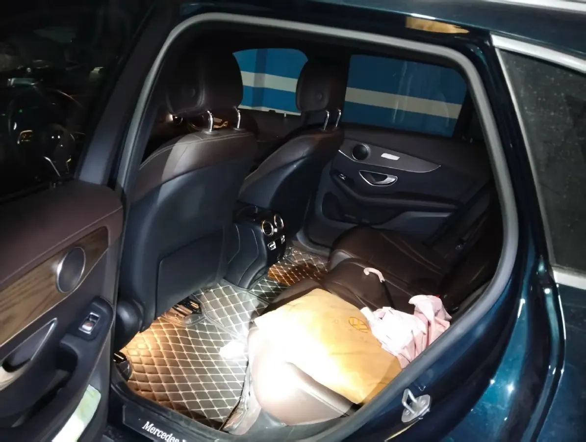 2022 Mercedes-Benz GLC Class 2.0T 258HP L4 9AT,autocango,china used car exporter,china ev exporter,chinese used car exporter,chinese used ev exporter