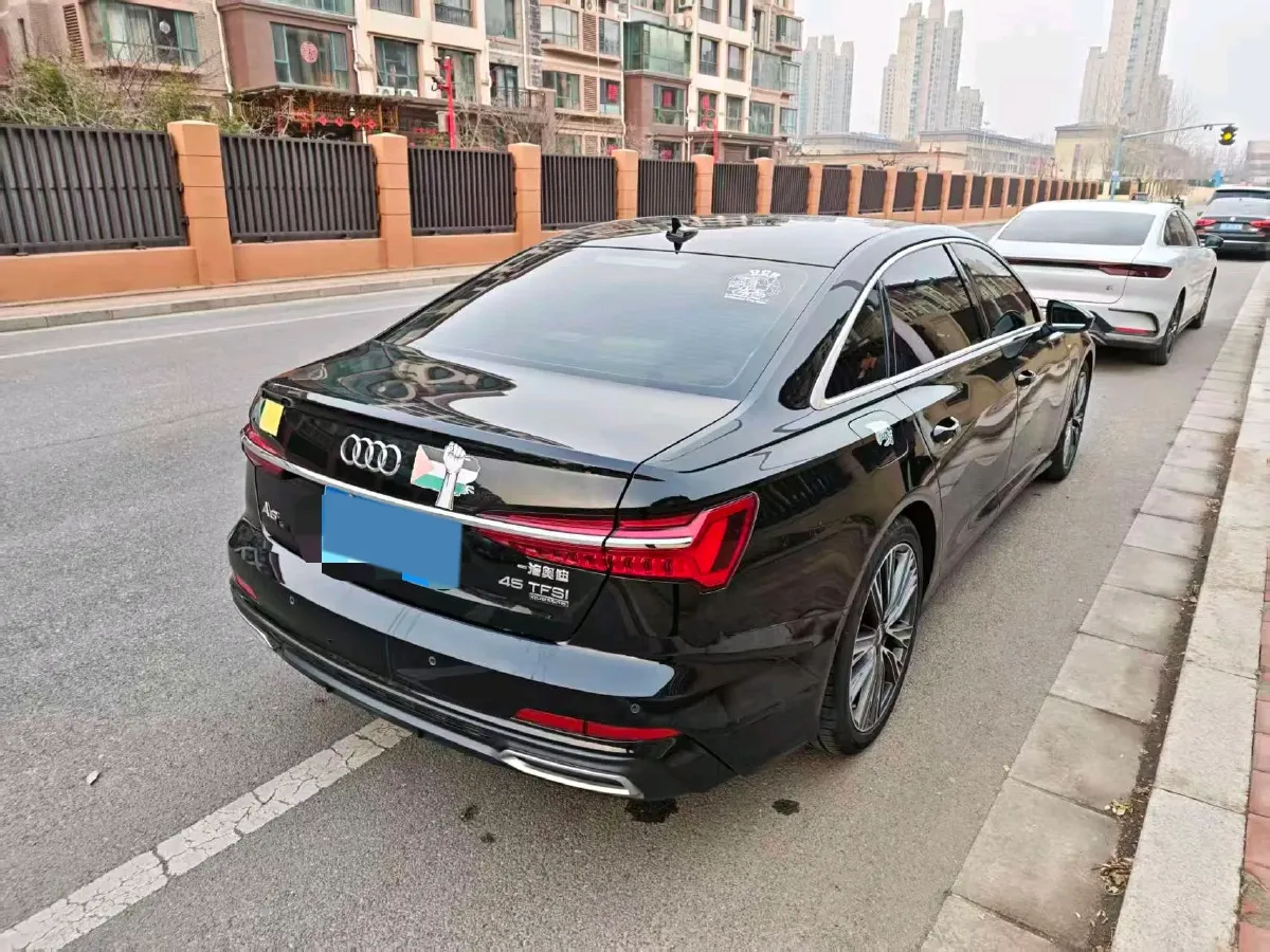 2021 Audi A6L 2.0T 224HP L4 7DCT,autocango,china used car exporter,china ev exporter,chinese used car exporter,chinese used ev exporter