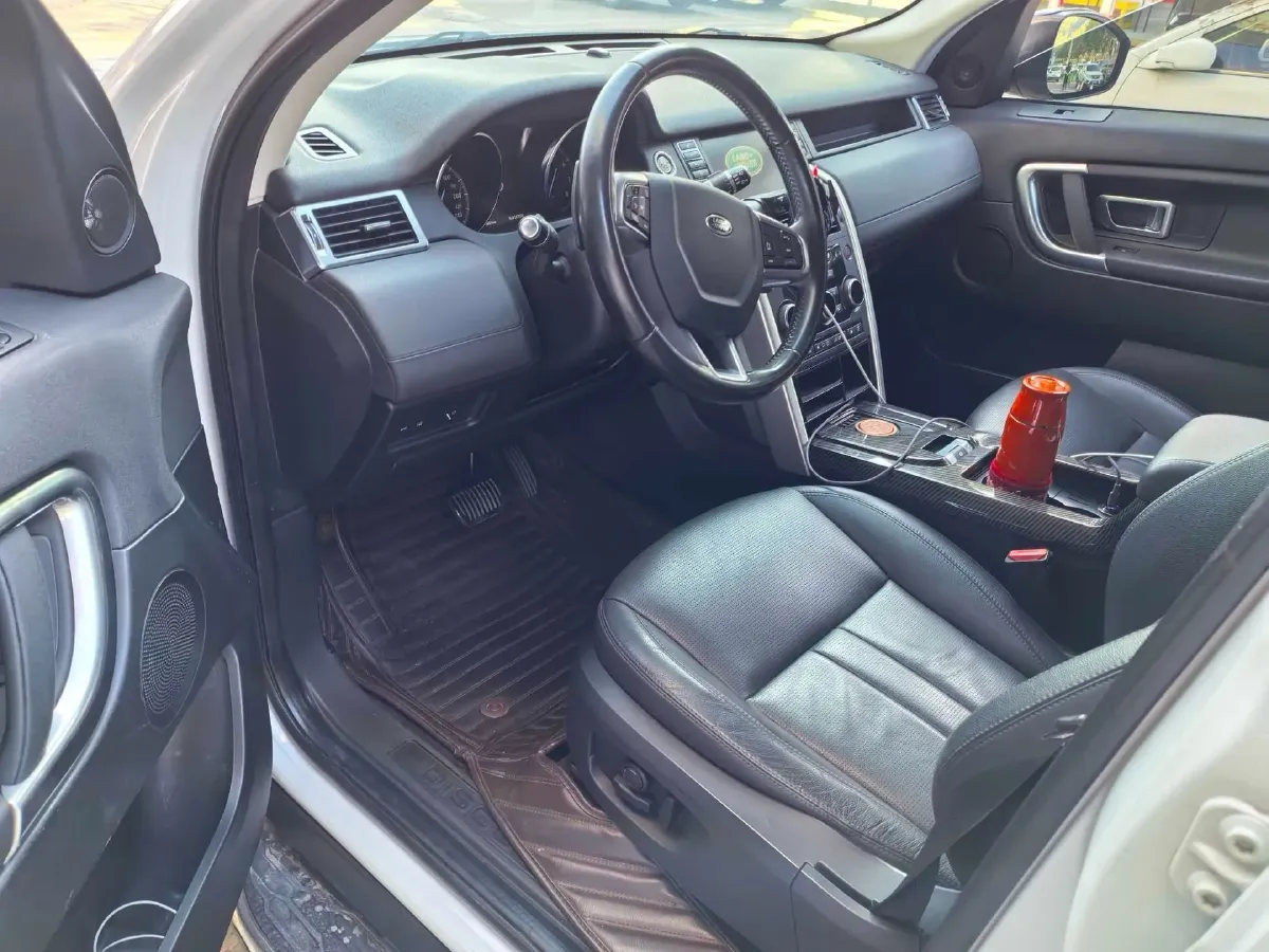 2018 Land Rover Discovery Sport 2.0T 241HP L4 9AT,autocango,china used car exporter,china ev exporter,chinese used car exporter,chinese used ev exporter