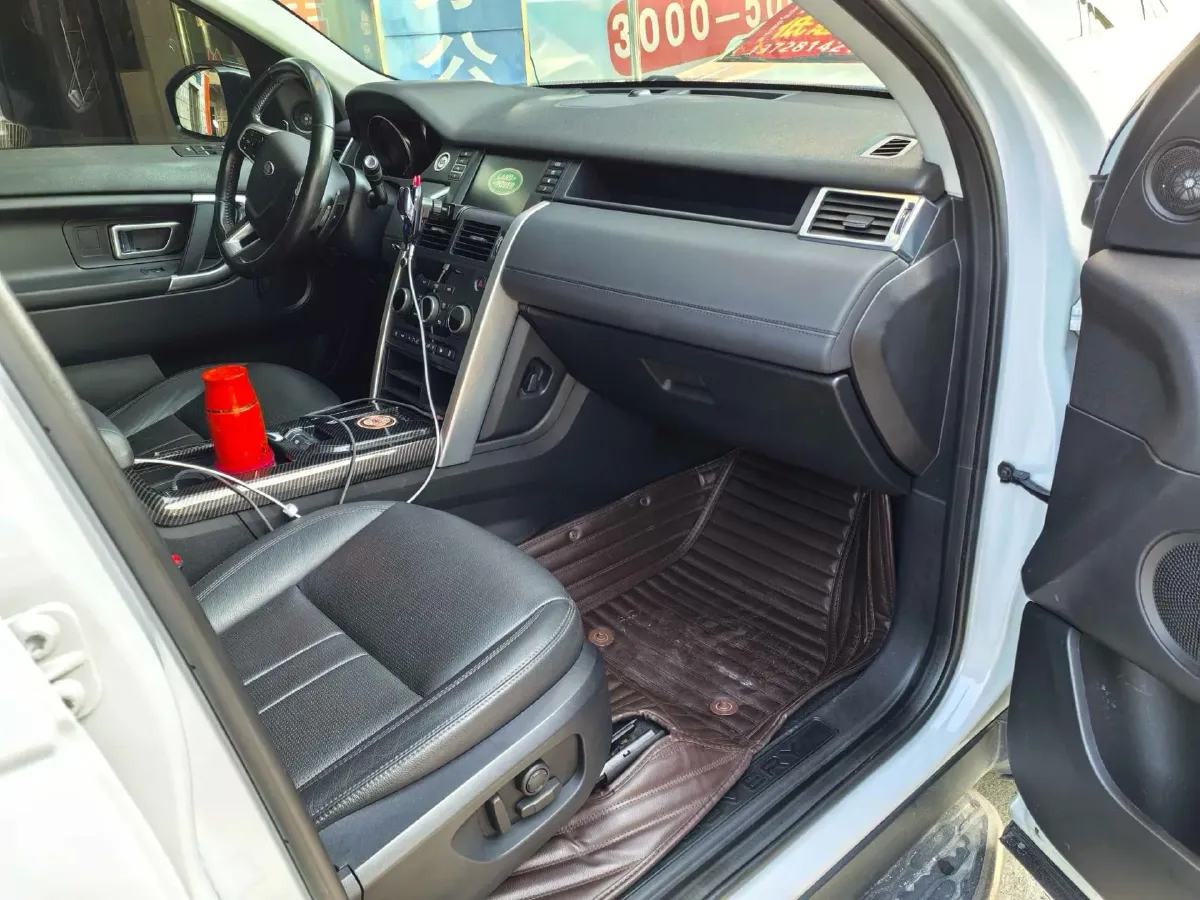 2018 Land Rover Discovery Sport 2.0T 241HP L4 9AT,autocango,china used car exporter,china ev exporter,chinese used car exporter,chinese used ev exporter