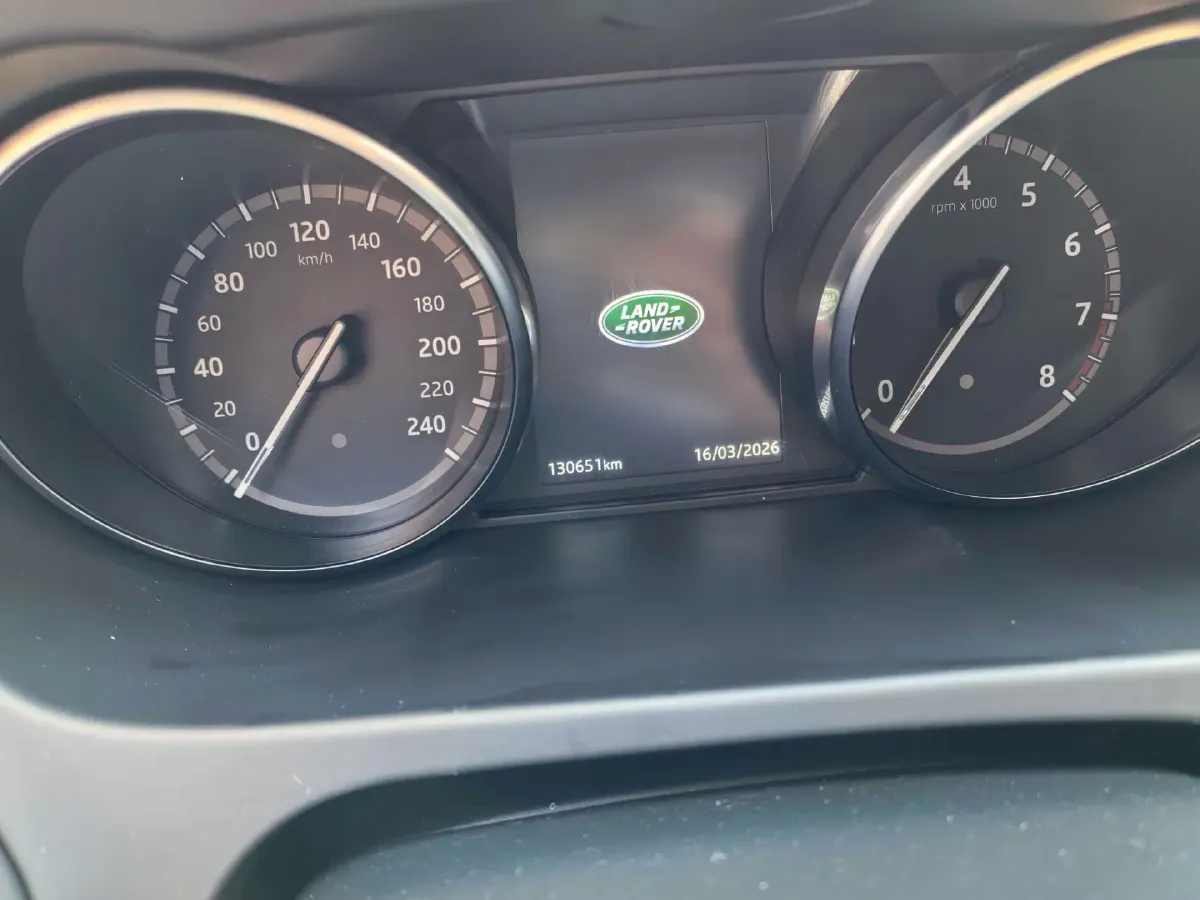 2018 Land Rover Discovery Sport 2.0T 241HP L4 9AT,autocango,china used car exporter,china ev exporter,chinese used car exporter,chinese used ev exporter