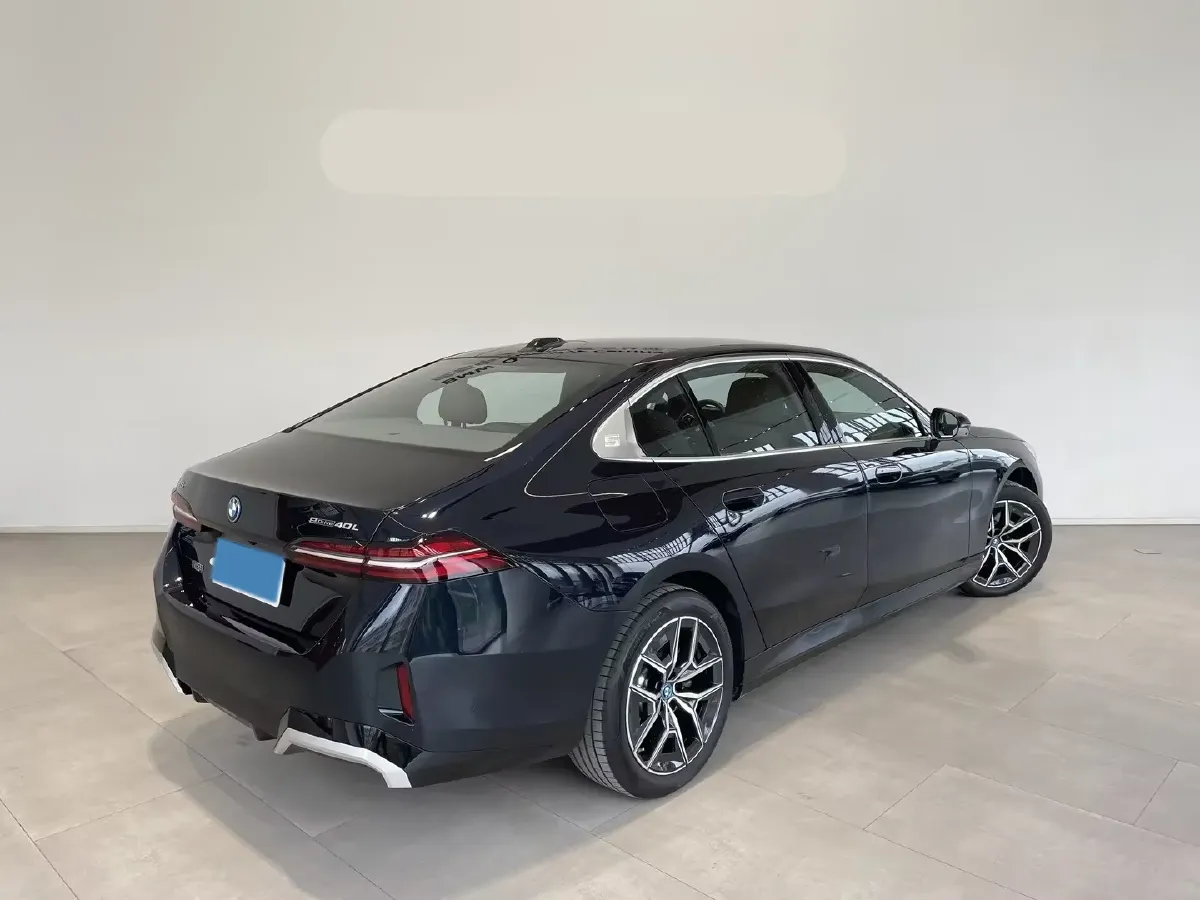 2025 BMW i5 BEV 96.96KWH,autocango,china used car exporter,china ev exporter,chinese used car exporter,chinese used ev exporter