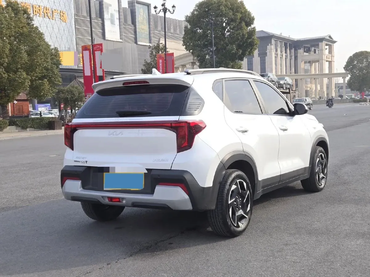 2024 Kia Sonet 1.5L 115HP L4 CVT,autocango,china used car exporter,china ev exporter,chinese used car exporter,chinese used ev exporter