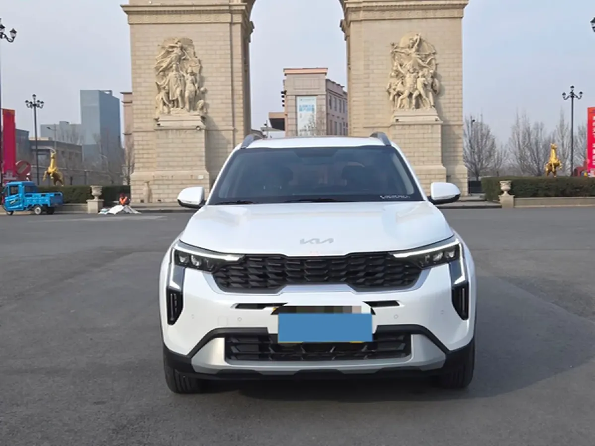 2024 Kia Sonet 1.5L 115HP L4 CVT,autocango,china used car exporter,china ev exporter,chinese used car exporter,chinese used ev exporter