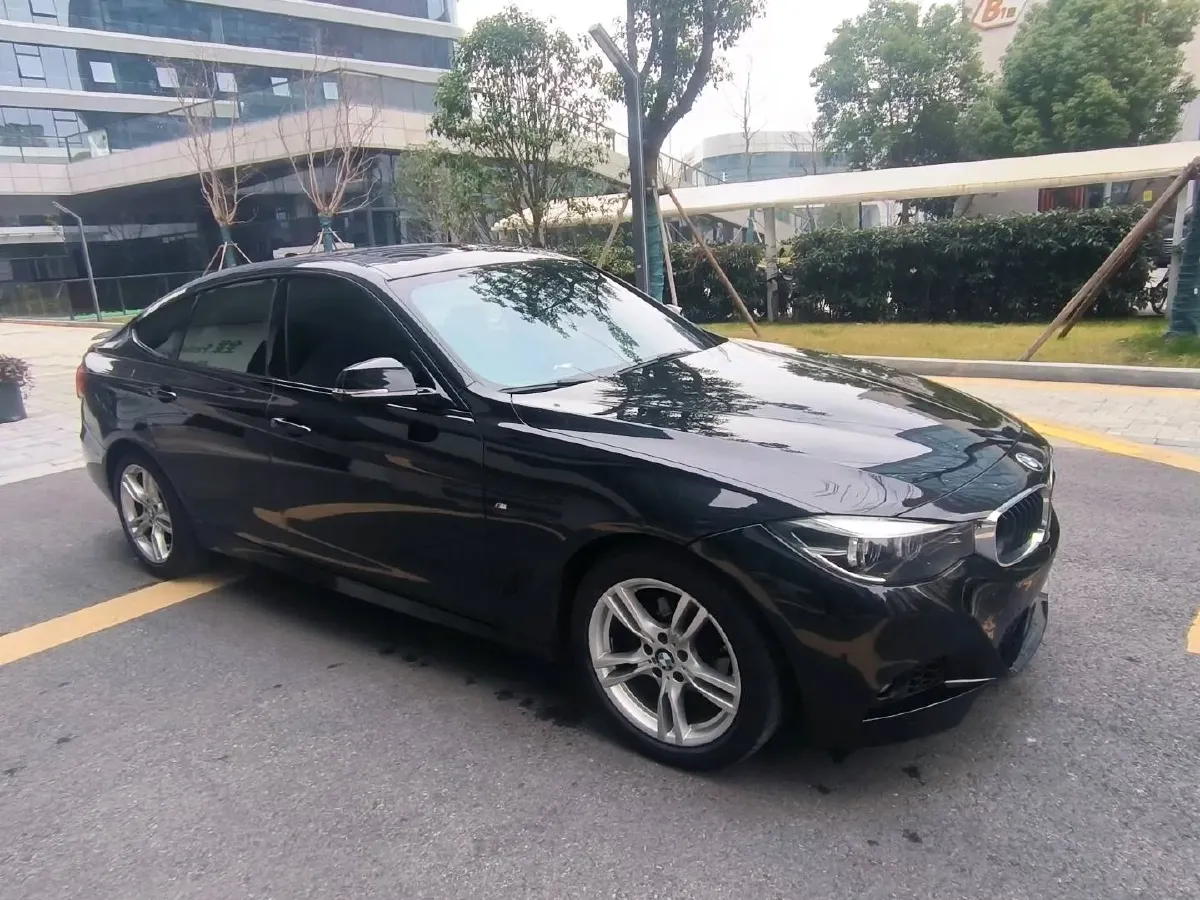 2019 BMW 3 Series GT 2.0T 184HP L4 8AT,autocango,china used car exporter,china ev exporter,chinese used car exporter,chinese used ev exporter