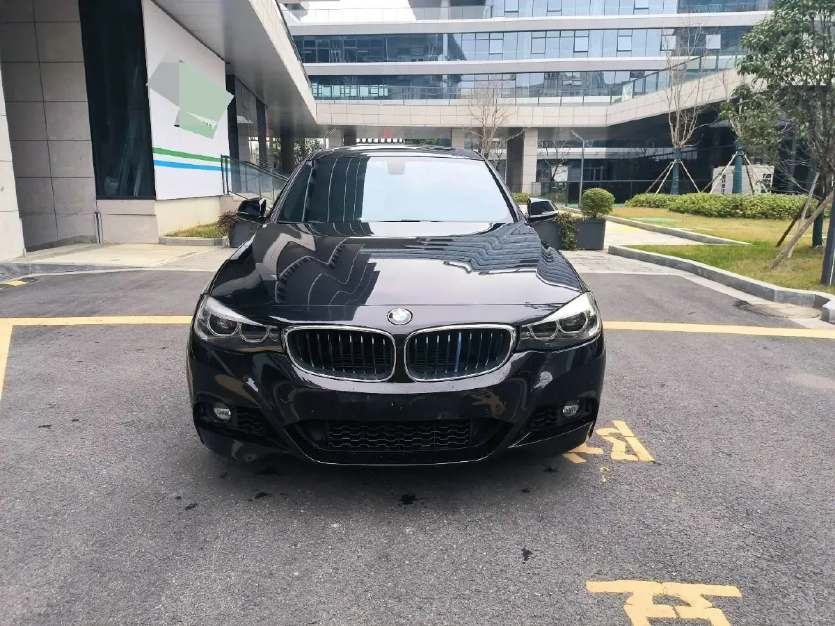 2019 BMW 3 Series GT 2.0T 184HP L4 8AT,autocango,china used car exporter,china ev exporter,chinese used car exporter,chinese used ev exporter