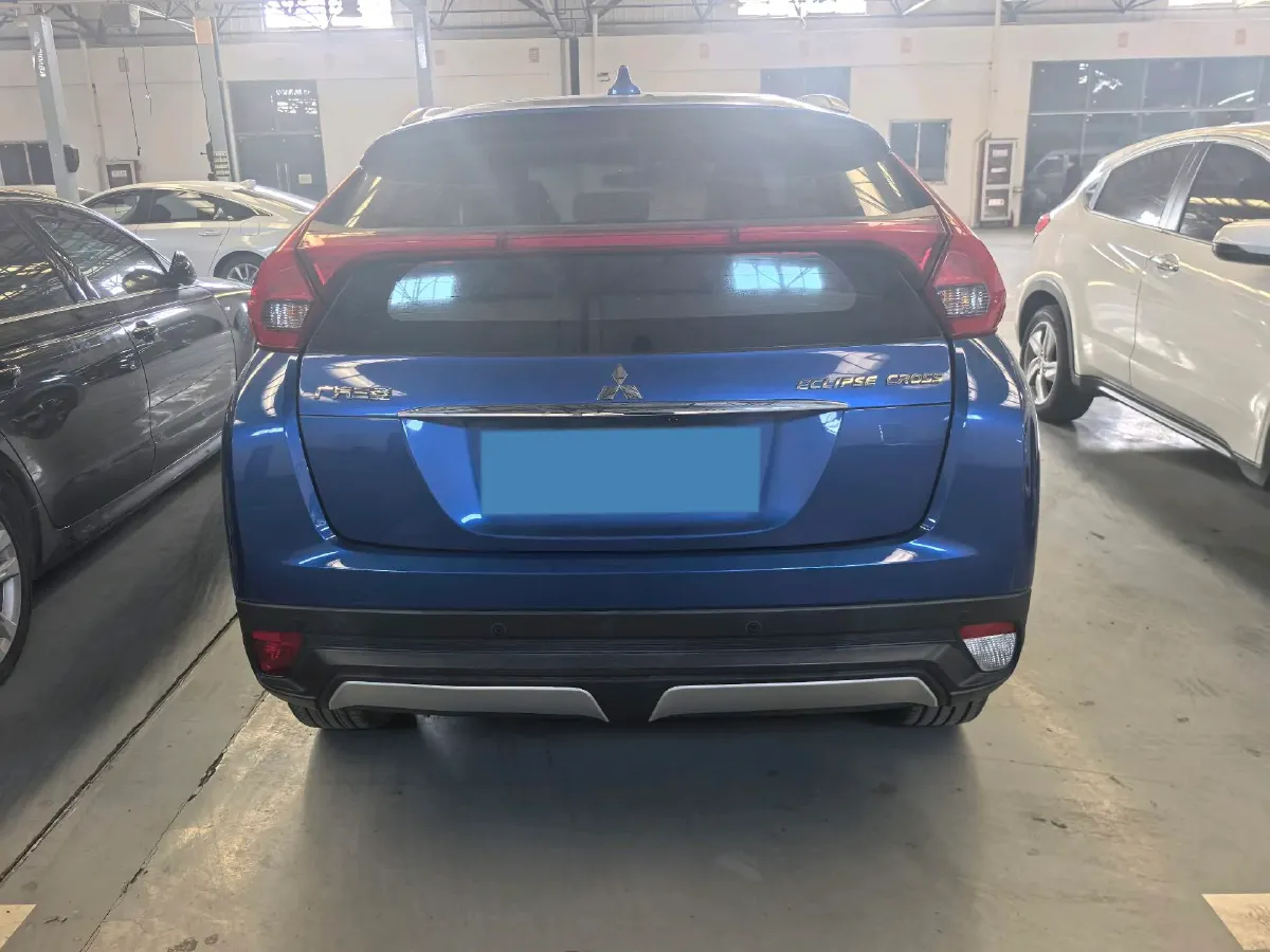 2021 Mitsubishi Eclipse Cross 1.5T 170HP L4 CVT,autocango,china used car exporter,china ev exporter,chinese used car exporter,chinese used ev exporter