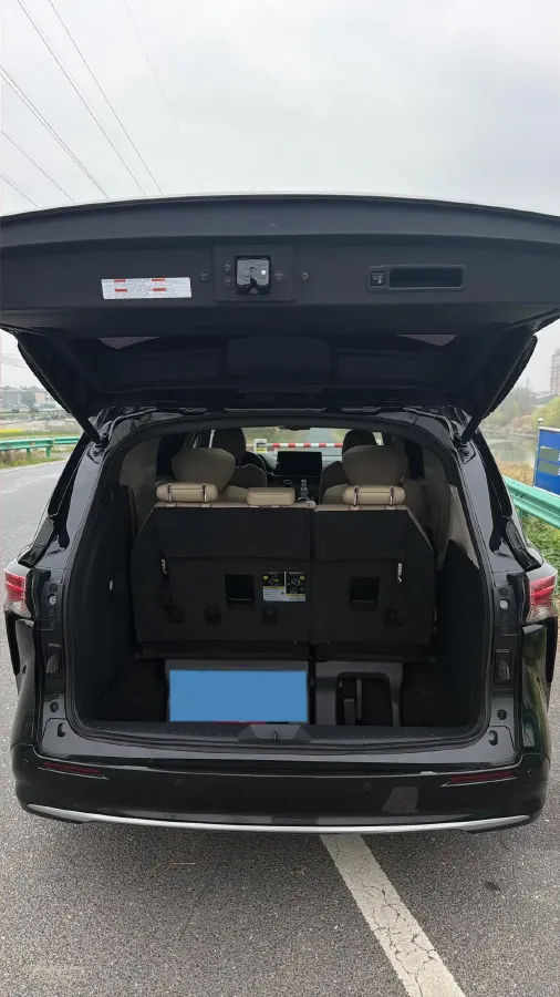 2021 Toyota Sienna 2.5L 192HP L4 E-CVT Hybrid,autocango,china used car exporter,china ev exporter,chinese used car exporter,chinese used ev exporter