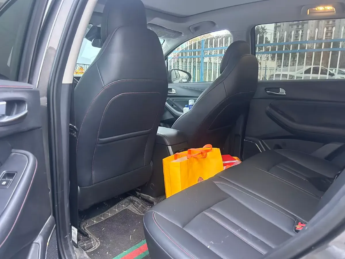 2021 GAC Trumpchi GS4 1.5T 169HP L4 6AT,autocango,china used car exporter,china ev exporter,chinese used car exporter,chinese used ev exporter